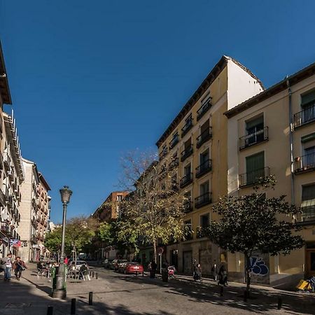 Buhardilla En Calle Amparo-Lavapies Madrid Bagian luar foto